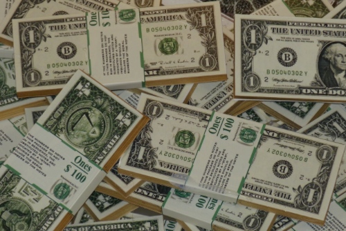 在京東平臺開個服裝店都需要交哪些費用？