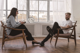 高情商說話技巧(該如何提升自己的情商?)