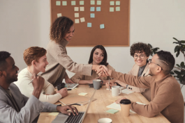 在辦公室該如何跟同事溝通？怎樣才能不得罪人？