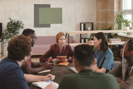 初入職場該如何與人溝通?如何融入人群?