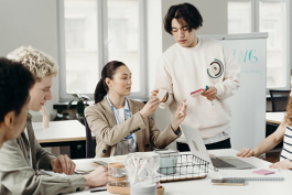 職場(chǎng)中如何推銷自己?正確推銷指導(dǎo)思維有哪些?