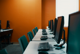 優秀職場人員是如何整理辦公桌的？有哪些技巧？