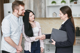 如何避免尬聊？（五種聊天小技巧）