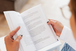 職場中人際關(guān)系溝通有哪些規(guī)則？