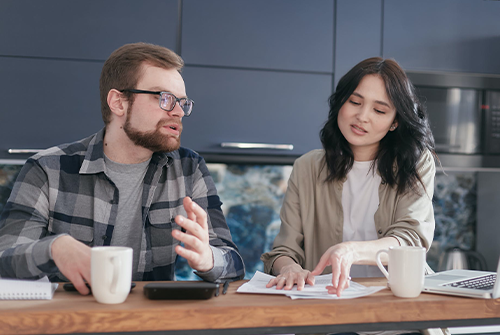 在職場(chǎng)辦公與同事溝通常用的小技巧