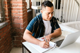 初入職場的新人應(yīng)該如何培訓(xùn)自己的工作能力