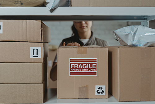 電商企業(yè)倉庫建設(shè)方案（成立電商倉庫的三種方法）