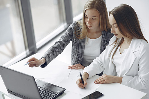 年輕的管理者怎樣管理老員工？（企業老員工管理方法）