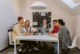 企業領導人如何管理老員工？（管理老員工的九個方法）