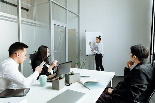 培訓企業員工的內容有哪些？（員工要學習的專業知識）