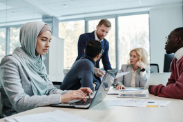 企業老員工如何管理?(管理老員工的五個方法)