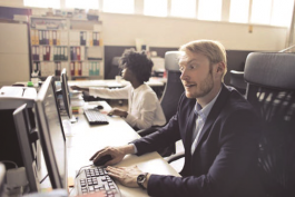 管理者帶領(lǐng)團(tuán)隊(duì)的方法