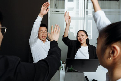 如何加強團隊凝聚力？（增強團隊合作效果的方法）