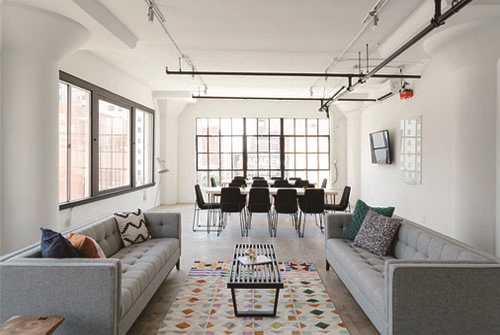 辦公室是該用瓷磚好還是地毯好？