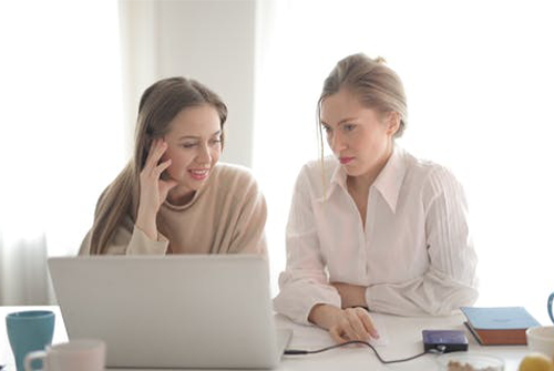 領導者如何培養和管理新的員工？