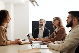 怎樣管理好員工?(團隊高效管理的技巧)