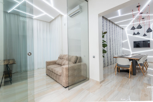 裝修辦公室地面用實木地板、地磚瓷磚還是地毯？哪種材料好？