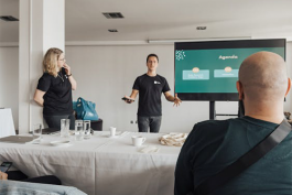 會議室顯示大屏選擇激光投影機還是全彩LED顯示屏？