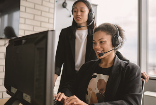 京東人工客服上班時(shí)間（周末上班嗎？）