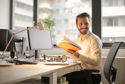 辦公用筆記本還是臺式機？哪個品牌好？