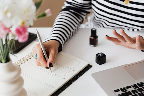 呼叫中心如何優化提升客服排班效率？