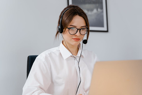 如何優化呼叫中心的客戶服務體驗？