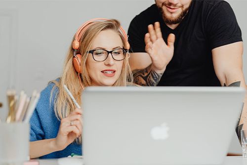 網店客服人員該具備的基本素質和技能