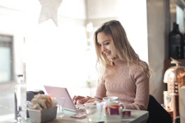 如何計(jì)算淘寶客服轉(zhuǎn)化率?有哪些提升技巧?