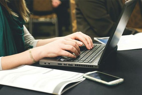 電商客服好做嗎？客服工作內(nèi)容是什么？