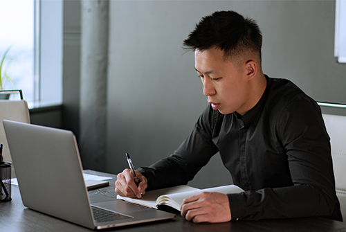 新手客服怎么做？要具備哪些客服能力？