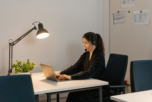 客服外包公司的夜間服務人員要注意的問題