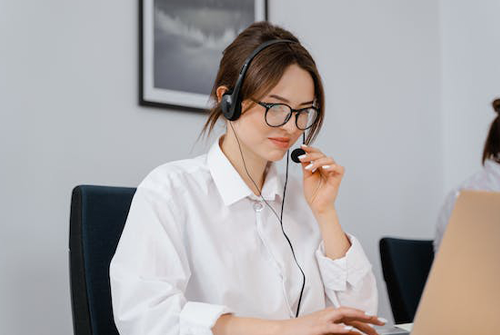 如何做一名優秀淘寶客服？（淘寶客服具備哪些素質？）