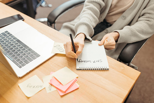 上夜班的人員怎樣安排作息時(shí)間？