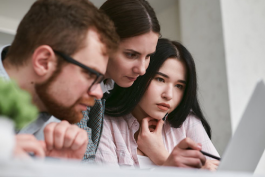 免費網站客服系統有哪些弊端?