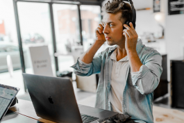 企業(yè)24小時(shí)在線客服系統(tǒng)有哪些優(yōu)勢？