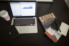 哪家網(wǎng)站在線客服系統(tǒng)好？（好的客服系統(tǒng)有什么功能？）