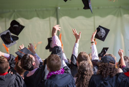 大學(xué)比較好找工作的熱門(mén)專業(yè)