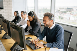 相對人工客服,在線客服系統有什么優勢?