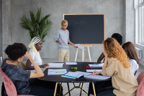 大學(xué)生該怎樣找靠譜的兼職工作？