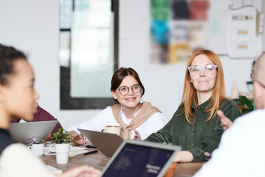 智能在線客服系統輔助功能有哪些？