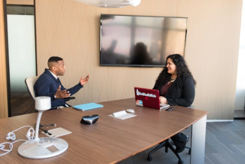 進廠找工作的方法（該怎樣進廠找工作？）