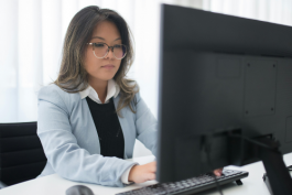 哪些行業(yè)適合將客服外包出去？