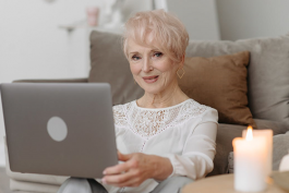 抖音第三方客服外包靠譜嗎?合作效果如何?