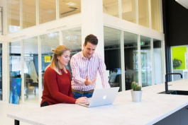 去哪里找專業的電商客服托管公司?需要注意什么?