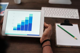 拼多多在線客服托管服務商的作用