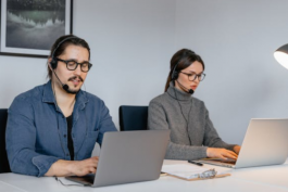 外包電話客服服務到底有什么作用?