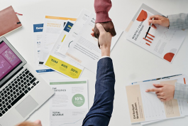 為什么越來越多的快手店主將客服外包給第三方服務商？