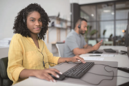 天貓網店選擇專業客服外包服務的技巧