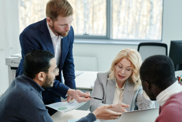 怎樣挑選出適合抖音店鋪的客服外包公司?