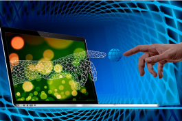 對比小紅書自聘客服與外包客服的方法